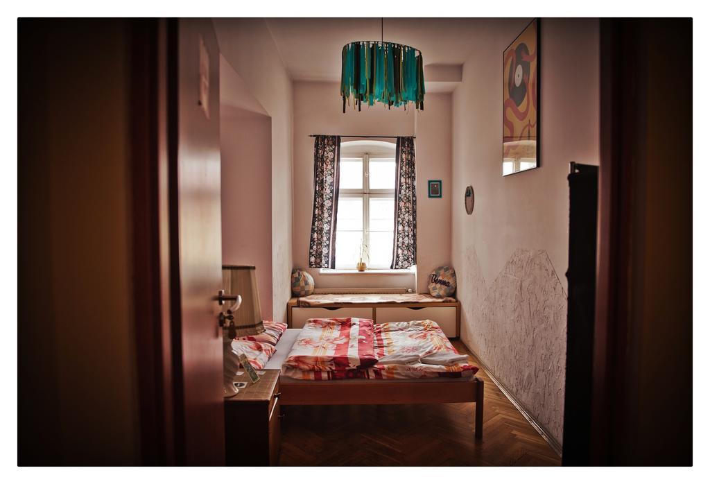 Hostel Bemma - Ozonowane Pokoje 브로츠와프 외부 사진