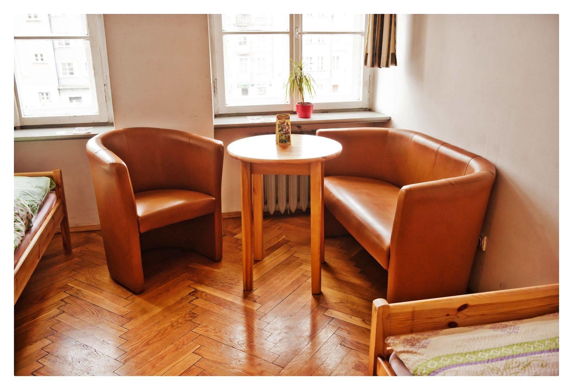 Hostel Bemma - Ozonowane Pokoje 브로츠와프 외부 사진