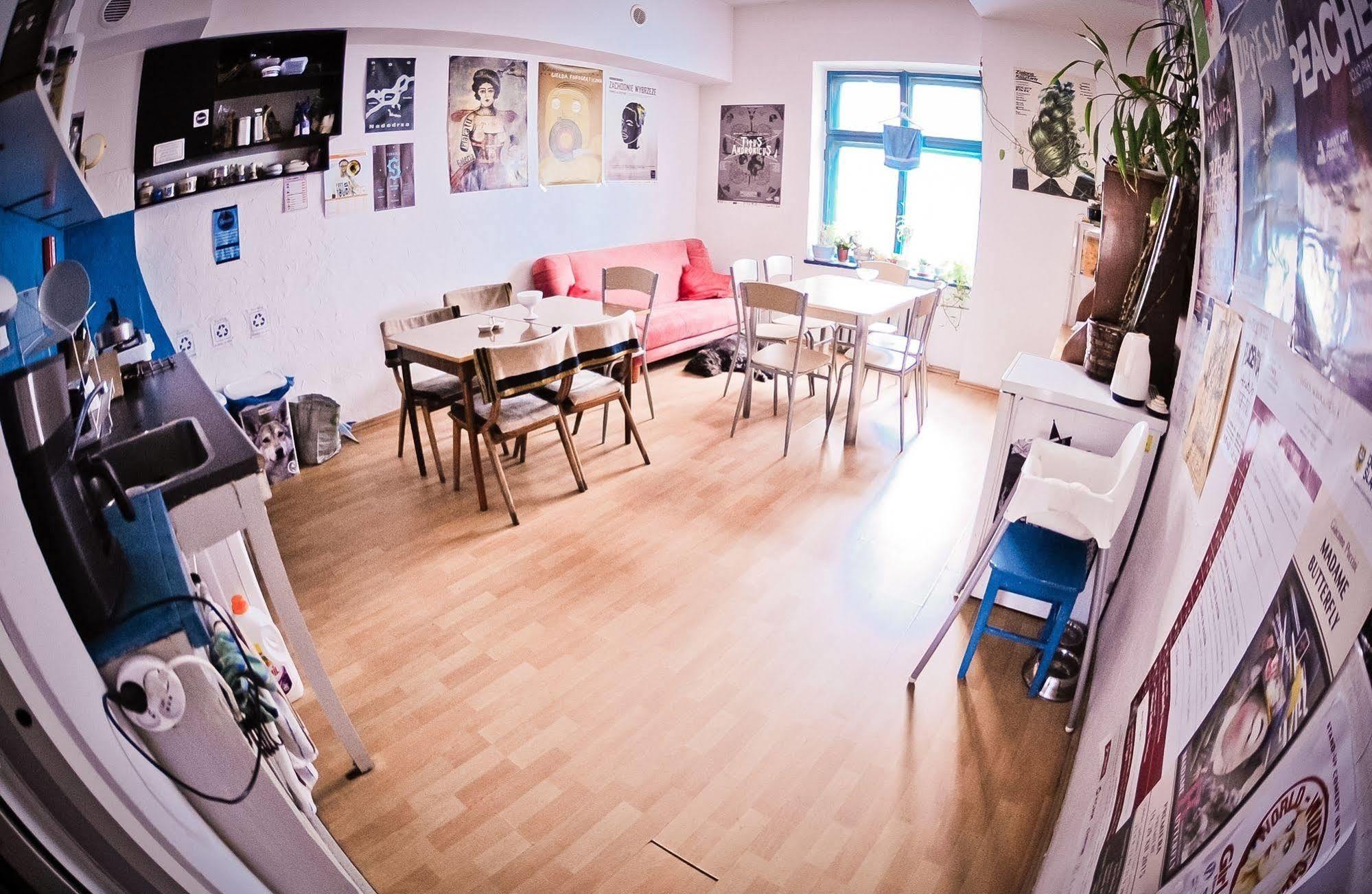 Hostel Bemma - Ozonowane Pokoje 브로츠와프 외부 사진