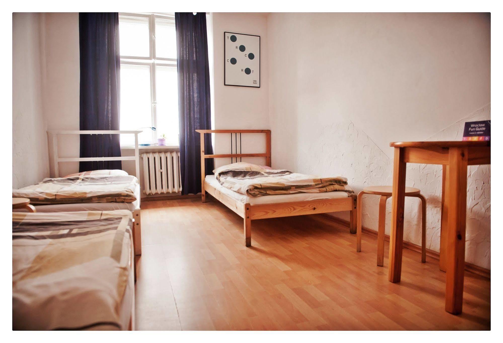 Hostel Bemma - Ozonowane Pokoje 브로츠와프 외부 사진