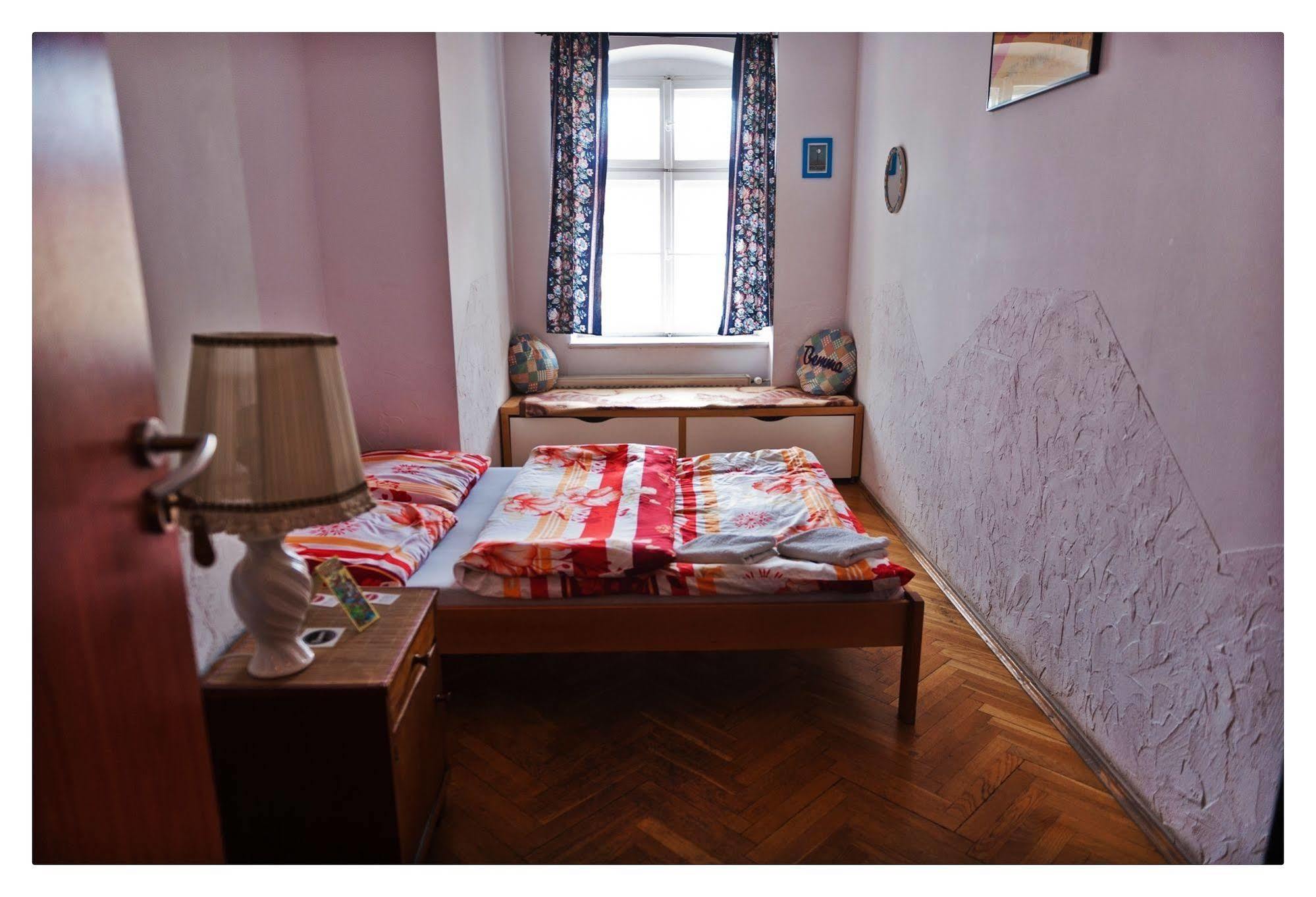 Hostel Bemma - Ozonowane Pokoje 브로츠와프 외부 사진