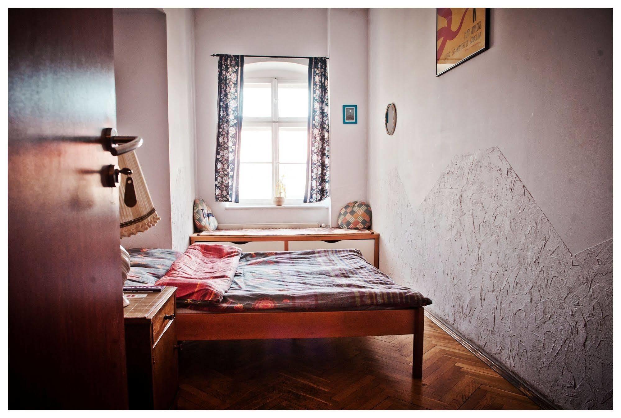 Hostel Bemma - Ozonowane Pokoje 브로츠와프 외부 사진