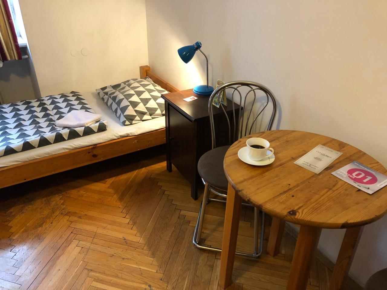 Hostel Bemma - Ozonowane Pokoje 브로츠와프 외부 사진